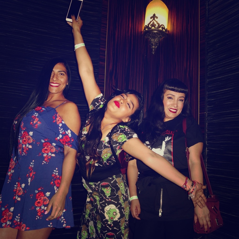 Meet your Posher, Ale